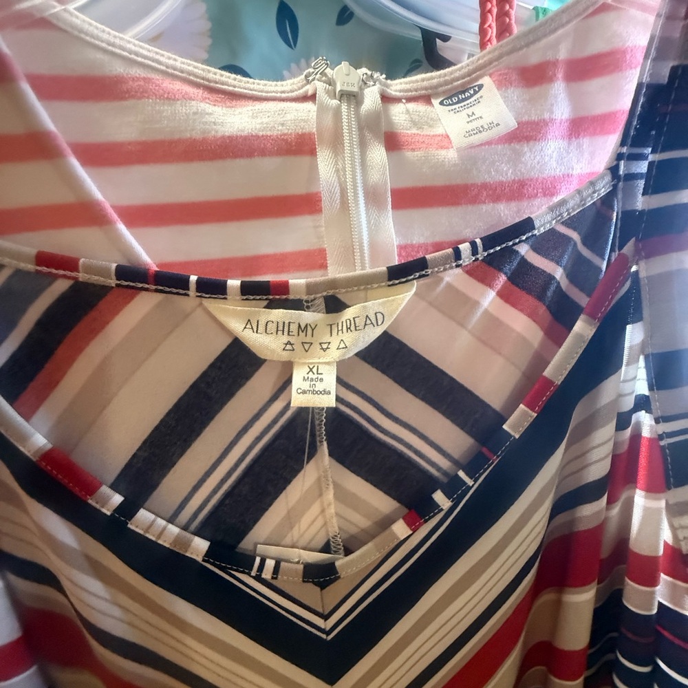 Alchemy Thread Chevron Striped Top - Picture 3 of 6